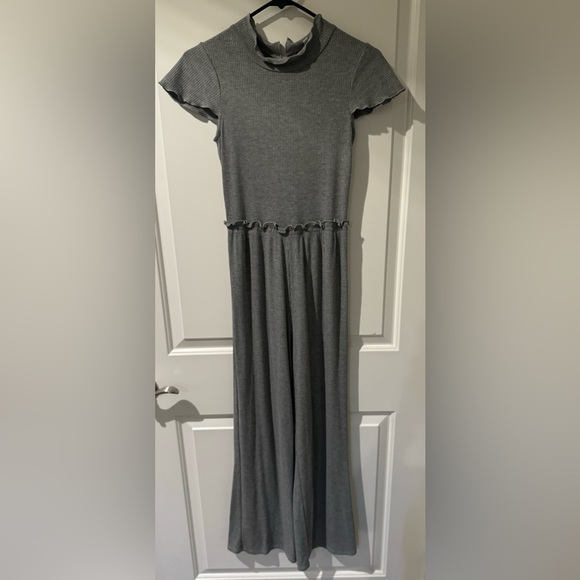 Gray Ribbed Jumpsuit - Picture 2 of 5